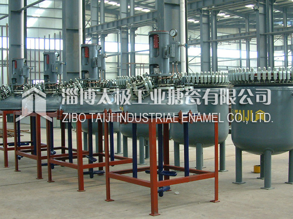 搪玻璃反應(yīng)釜為什么會出現(xiàn)轉(zhuǎn)速低的情況呢？