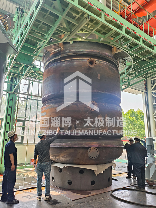 匠心淬煉，品質(zhì)無界！國外客戶定制的搪玻璃反應釜全部一次性通過嚴苛質(zhì)檢